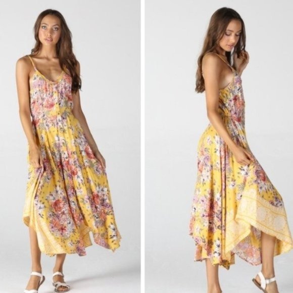 Gray Floral Scarf Hem Maxi Dress - Picture 3 of 4